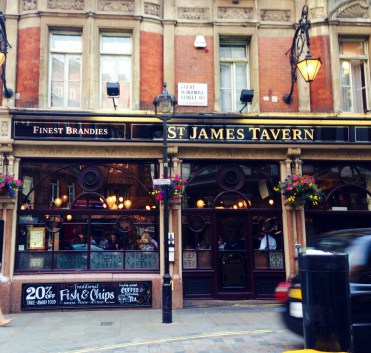 Super good beer, nice music , amazing ambience