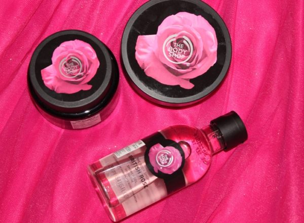 The-Body-Shop-British-Rose-Scrub-Body-Butter-Shower-gel-Review-2-600x441zz